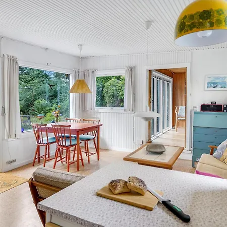 2 Bedroom Gorgeous In